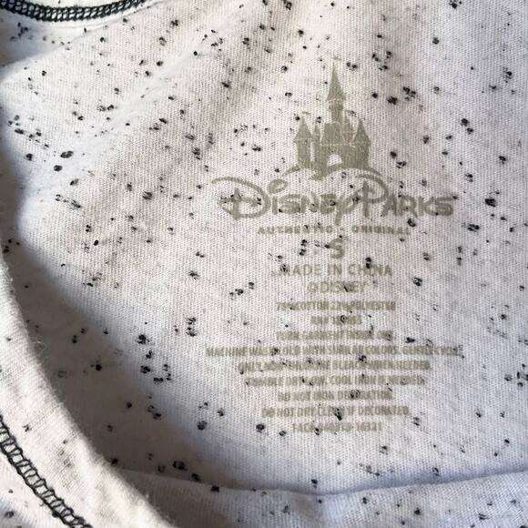 Disney Parks Women’s Short Sleeve T-shirt size S, White, Minnie Mouse Disneyland - Picture 6 of 8